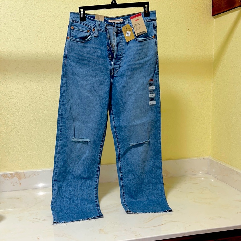 Levi’s Ribcage Ankle Straight Size 29